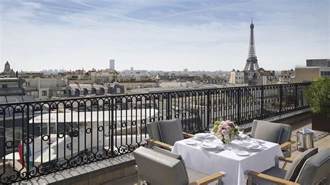 Rooftop Eiffel Suite | The Peninsula Paris