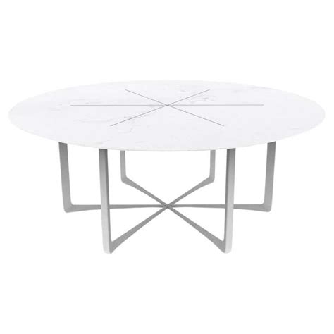 Outdoor Round Dining Table in White Lacquer For Sale at 1stDibs