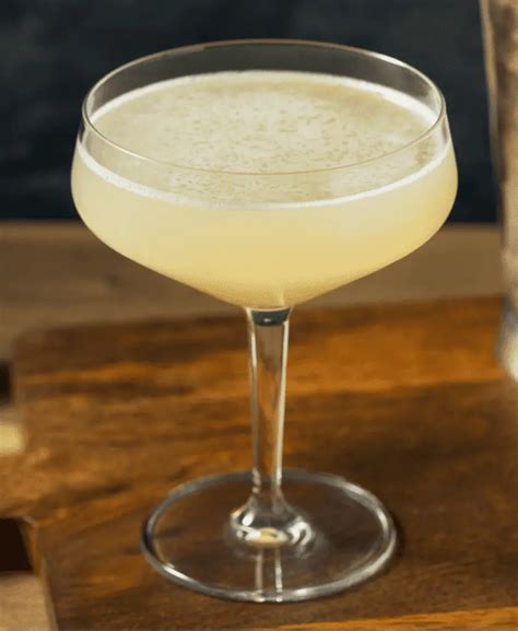 12 Casamigos Cocktail Recipe Ideas - Bar and Drink