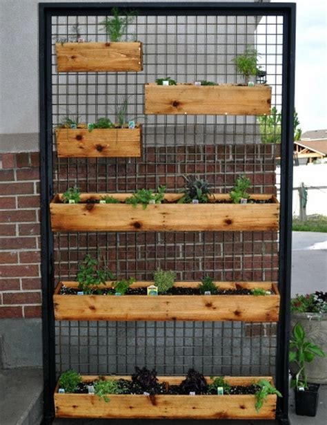 3 Great Vertical Wooden Box Planter Ideas - The Owner-Builder Network