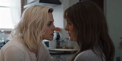 Happiest Season Trailer: Kristen Stewart Is Mackenzie Davis’ Gal Pal