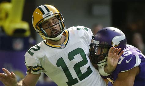 Minnesota’s Anthony Barr speaks out after Aaron Rodgers injury