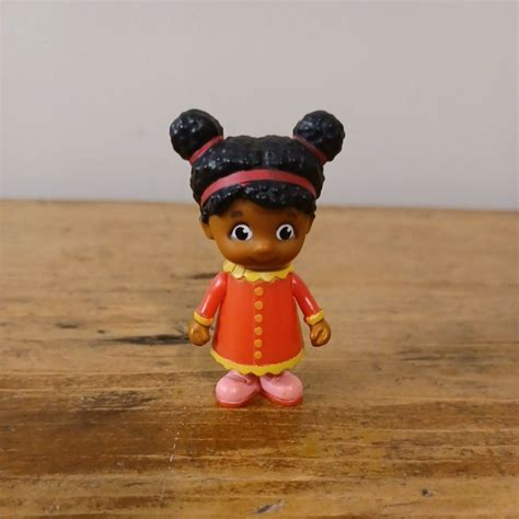 Miss Elaina from Daniel Tiger PBS Kids Show Figure Toy | eBay in 2022 | Pbs kids, Kids shows ...