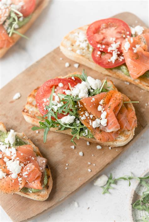 10 Minute Smoked Salmon Sandwich with Avocado and Feta