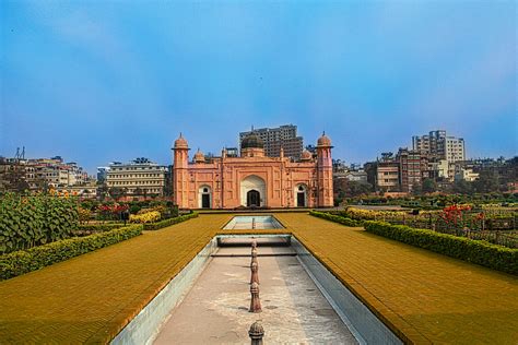 Beauty of Lalbagh Fort | Lalbagh Fort (also Fort Aurangabad)… | Flickr