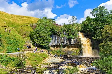 17 Amazing Yorkshire Day Trips (+ Map & Insider Tips)