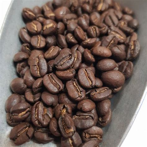 Rwanda Organic Coffee Beans | Naturally on High