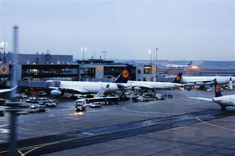 Lufthansa @ Frankfurt Terminal 1 | Frankfurt Airport Termina… | Flickr