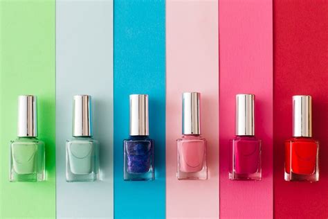 The 2023 Trendiest Shellac Nail Polish Colors - Maby Blog