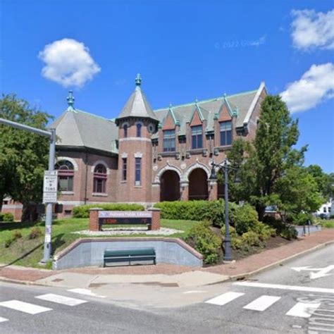 Auburn Public Library (Maine) in Auburn, ME (Google Maps)