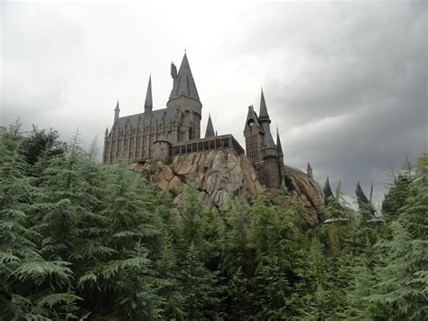 Hogwarts @ The Wizarding World of HP.. The most magical place on earth - for real :) | Magical ...