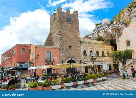 Taormina, Sicily, Italy - Apr 8th 2019: People Sitting In Outdoor Restaurants And Cafes On ...