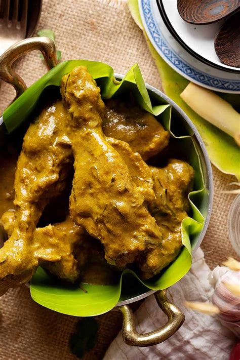 Slow Cooker Chicken Rendang Curry - El Mundo Eats