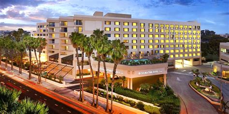 DoubleTree Suites by Hilton Santa Monica | Travelzoo