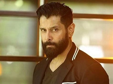 Chiyaan vikram tamil movie list - santadarelo