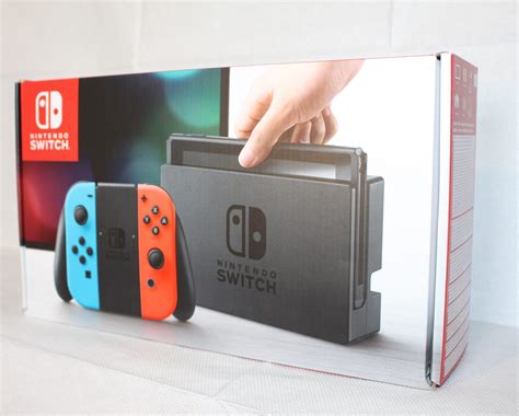 Nintendo Switch Unboxing and Hardware Impressions