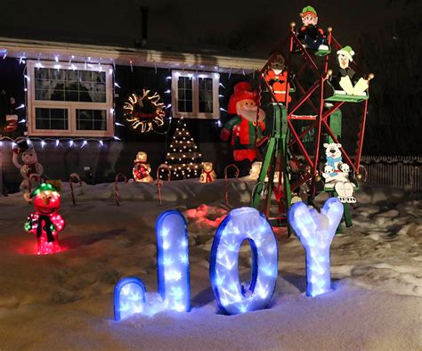 Many highlights on Red Deer’s 2022 Christmas Light Tour - Red Deer Advocate