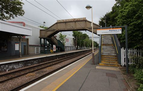 Highams Park Station © John Salmon :: Geograph Britain and Ireland