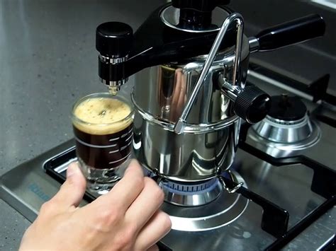 Bellman | Stovetop Espresso Maker & Steamer - CAFUNE