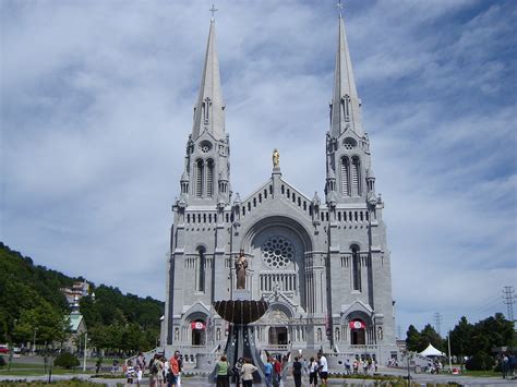 Basilique Ste-Anne-de-Beaupré/Shrine of St. Anne de Beaupr… | Flickr