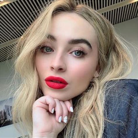 Kelsey Deenihan on Instagram: “Punchy Pout on @sabrinacarpenter to wrap up this amazing and ...