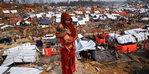 Bangladesh refugee camp fire leaves 45,000 people homeless and at least ...