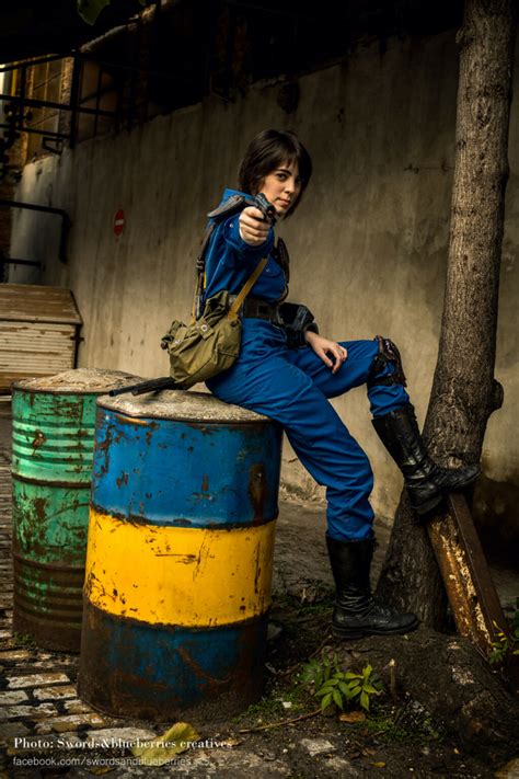 Photoshoot: Lone Wanderer (Fallout 3 - Lucii Cosplay) - Cosplay.hu