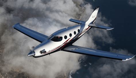 The $3M E1000 Turboprop Is the Fastest in Its Class and Offers a 1,900-Mile Range | American Luxury