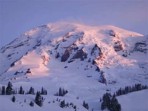 Snow Camping - Paradise - Mt. Rainier - Pacific - TrailGroove Magazine