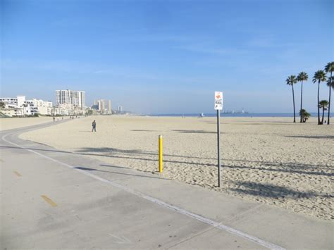 Alamitos Beach in Long Beach, CA - California Beaches