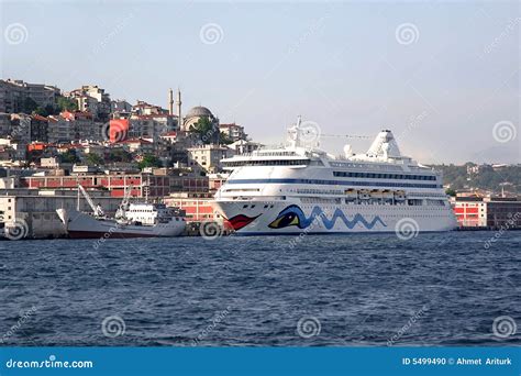 Cruise Ship, Istanbul - Turkey Stock Photo - Image of middle, boats: 5499490