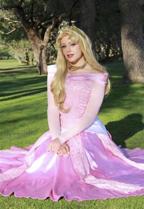 Makeup Artist Transforms Himself Into Real-Life Disney Princess