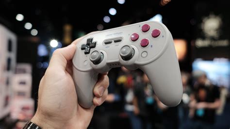 Hands-on: 8BitDo refines its modern take on Nintendo-style retro ...