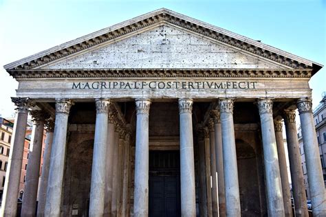 Pantheon Rome Exterior