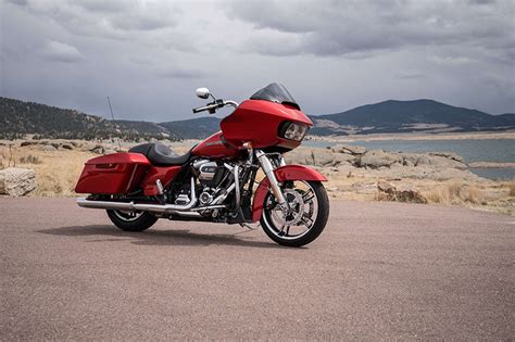 2019 Harley-Davidson Road Glide® Base | Ventura Harley-Davidson