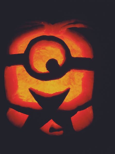 Pumpkin Carving Minion