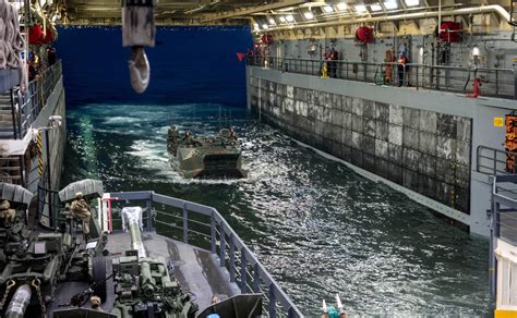 San Antonio class LPD Amphibious Transport Dock Ship US Navy