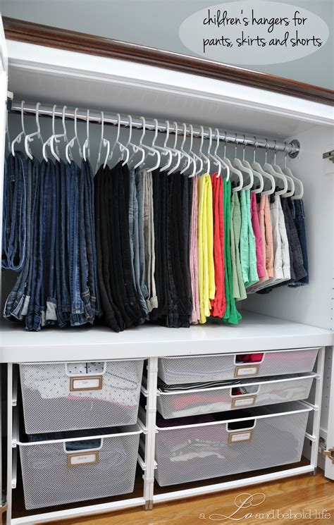 5 Organizing solutions for your small closet