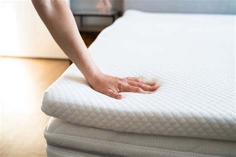 How to Clean a Foam Mattress Topper