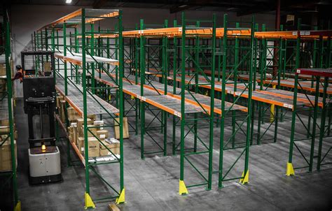 How to Find the Right-sized Pallet Rack and Pallet Racking Dimensions ...