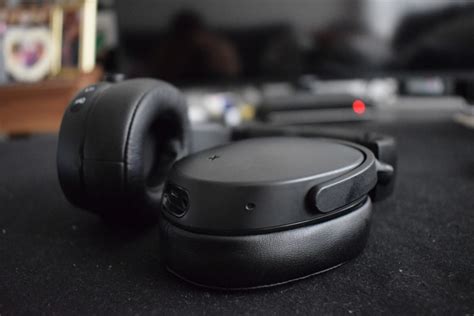 Review: Skullcandy’s newest noise-cancelling headphones manage to impress