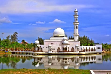 945 Gambar Masjid Cantik Di Malaysia Pictures - MyWeb