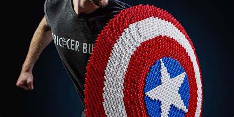 How to Build Your Own LEGO Captain America Shield