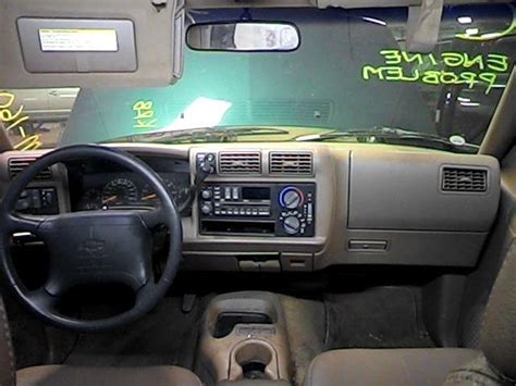 Find 1996 CHEVY S10 BLAZER INTERIOR REAR VIEW MIRROR 2598991 in Garretson, South Dakota, US, for ...