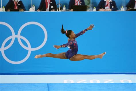 Simone Biles Starts Olympics with a Floor Exercise That Isn’t up to Her ...