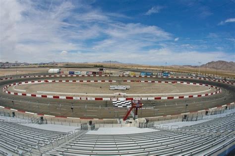 Jewel of the Desert: Las Vegas Motor Speedway | SnapLap