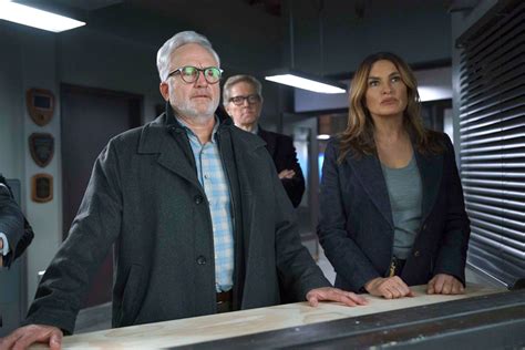 Law & Order: SVU Season 24, Episode 15 Recap: King of the Moon | NBC ...