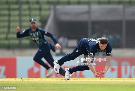 Chris Woakes attempts to field off his own bowling during the 1st One ...