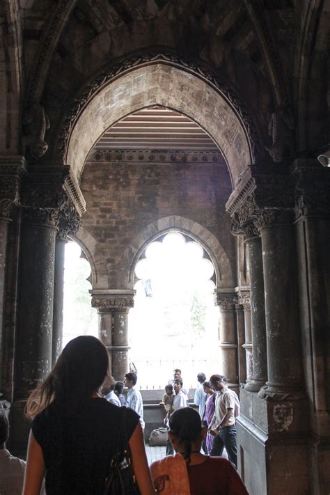 Chhatrapati Shivaji Terminus Mumbai| Chuzai Living