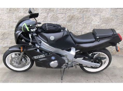 Buy 1994 Yamaha FZR 600 on 2040motos